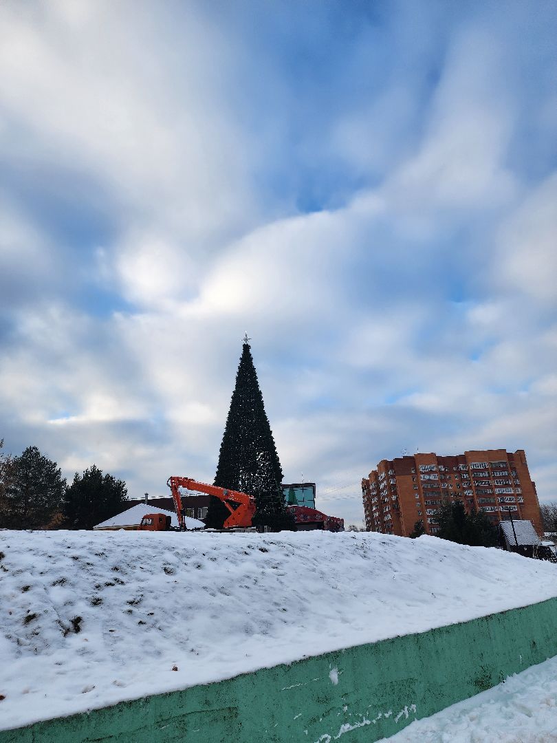 Парк, Благоустройство, Елка, Новый год, Дед мороз, зима в подмосковье, Дубна,
