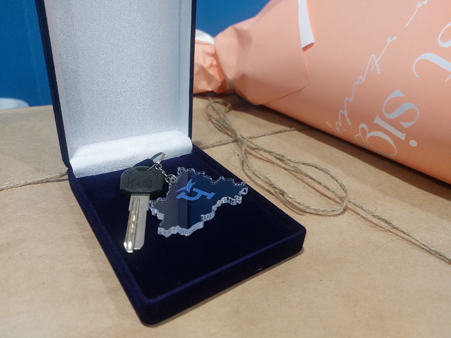 ключи, квартиры для детей-сирот, глава города,