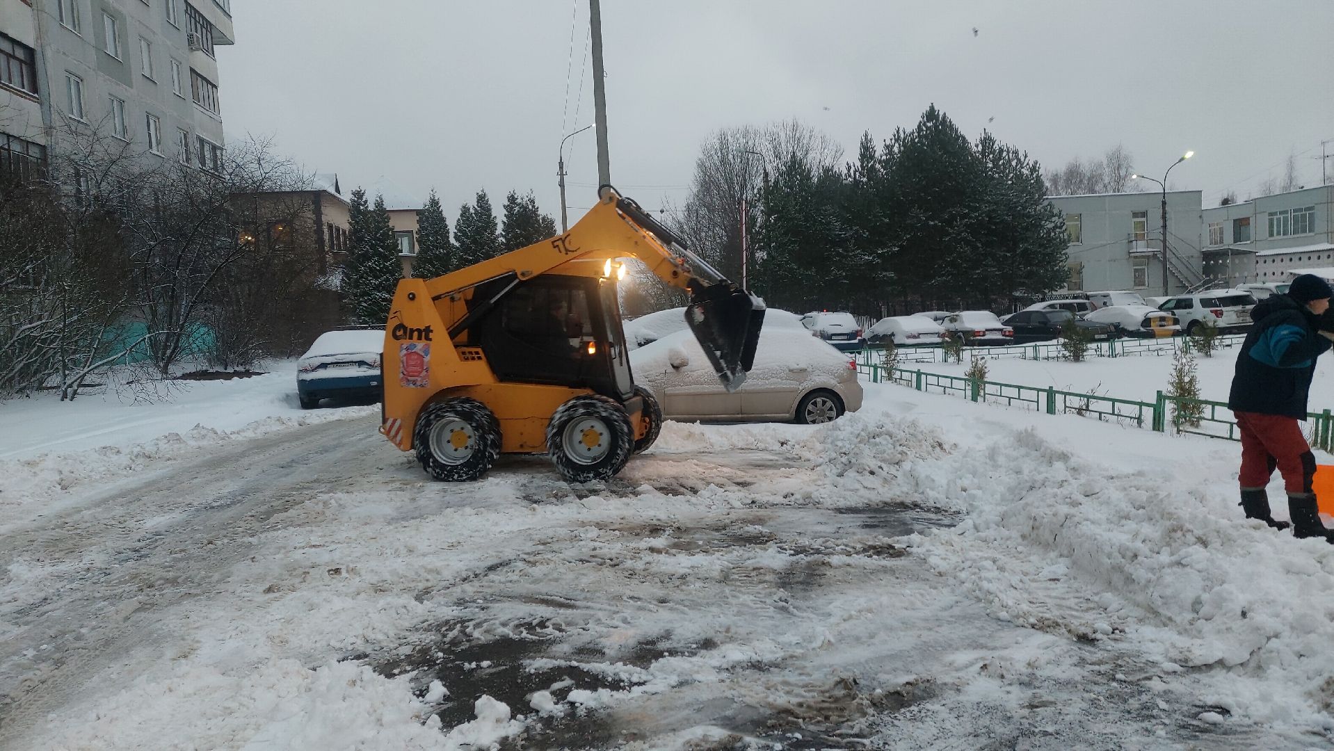 уборка дорог, уборка дворов, уборка снега, глава округа, снегоуборочная техника,