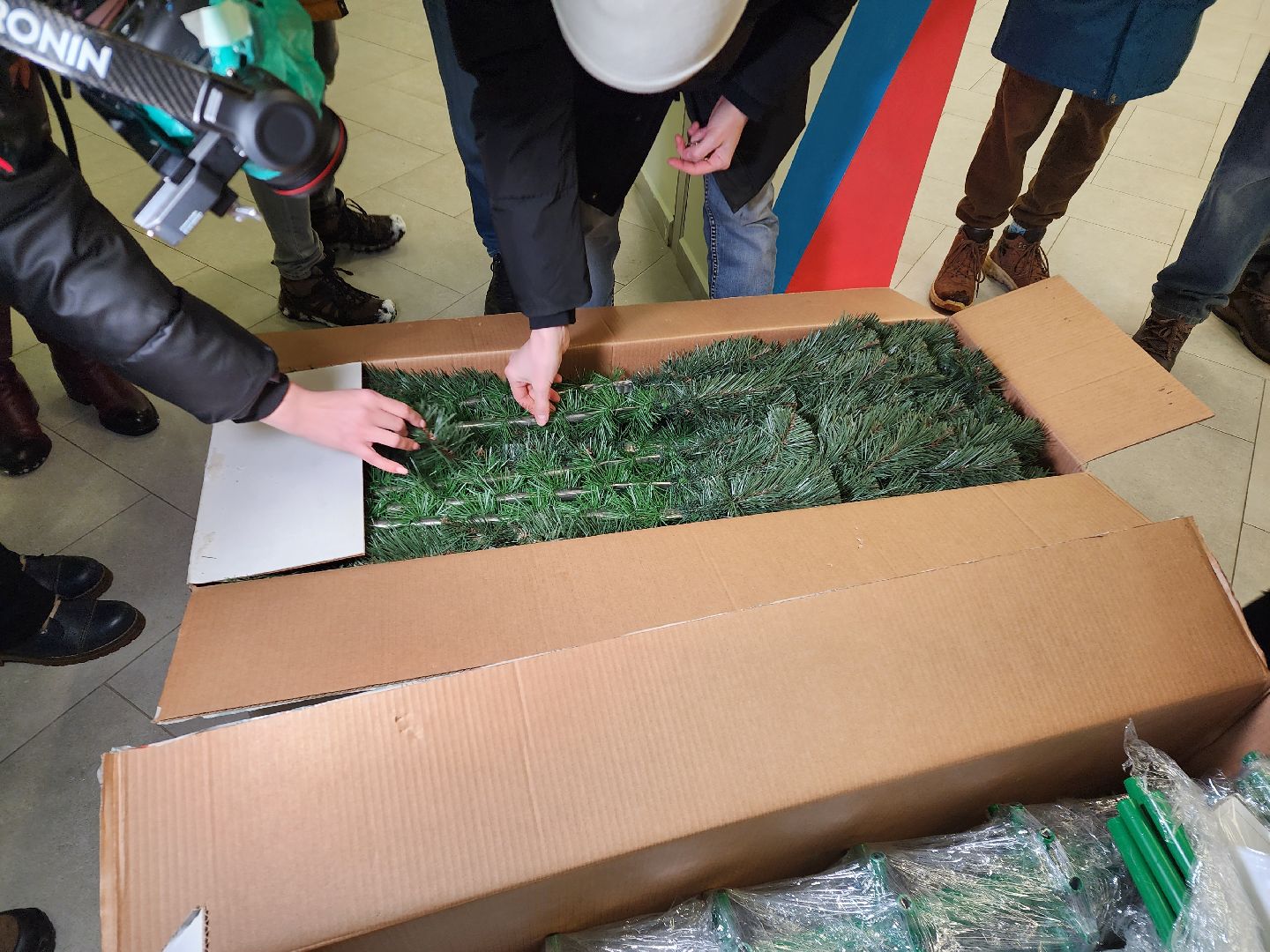 Новыйгод, Школа, Депутаты,