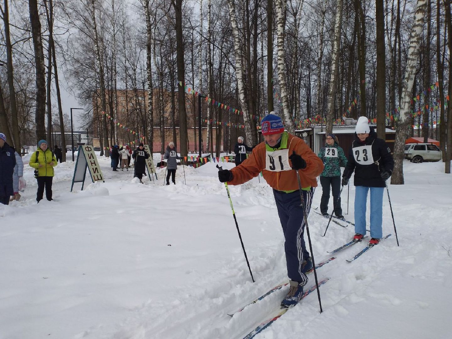 зимний сезон, новогодние елки, Лосино-Петровский,