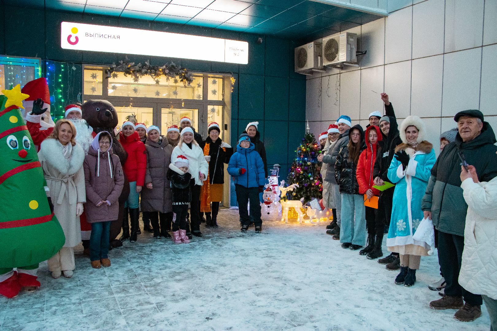 новогодние украшения, праздники, новый год, наро-фоминский перинатальный центр,