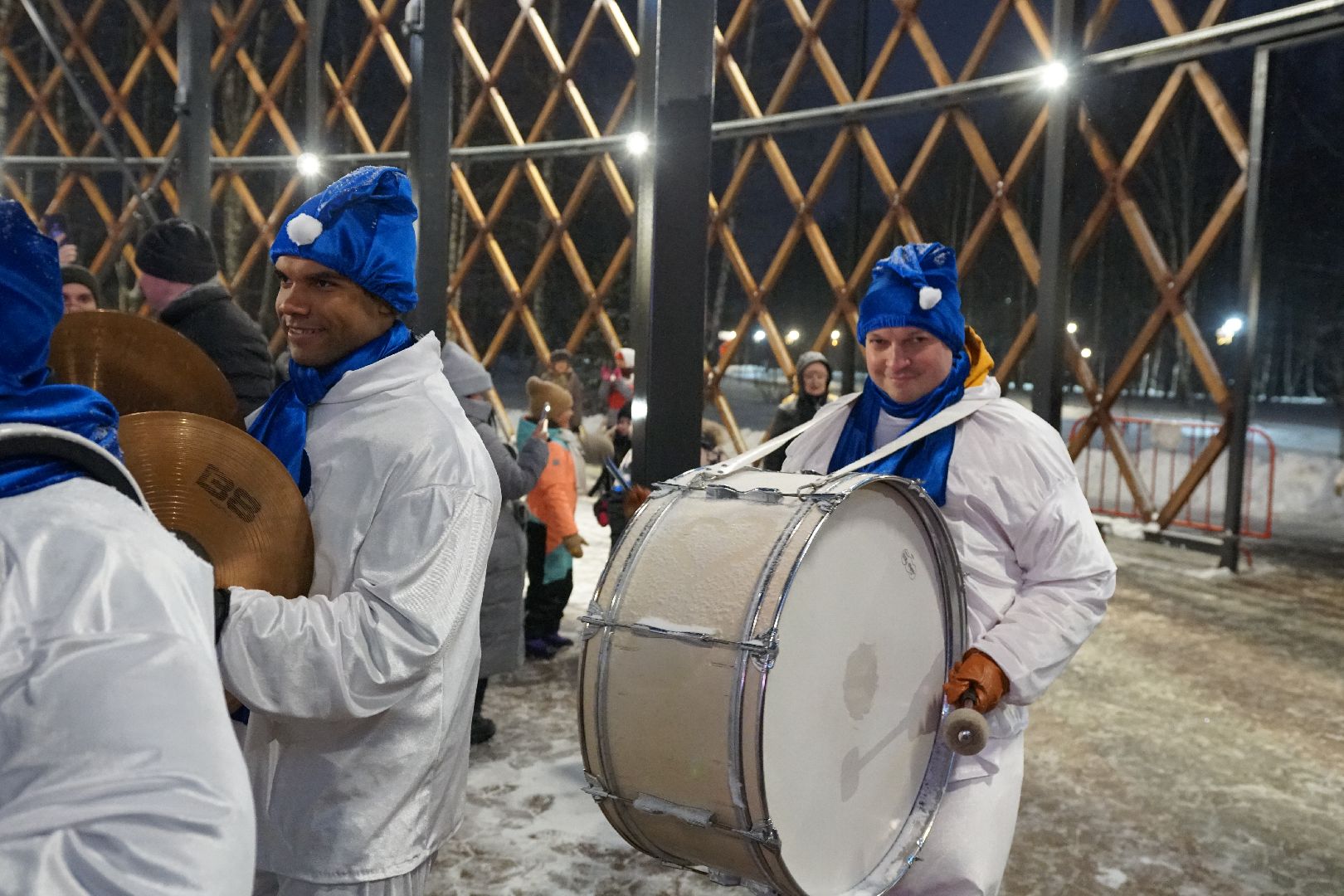 Егорьевск, Подмосковье, Новый год, оркестр, снеговики, оркестр снеговиков, новый год, праздник, елка,