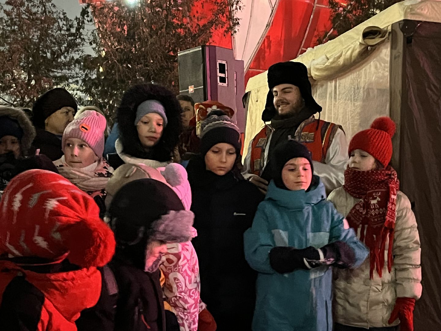 наро-фоминск, наро-фоминский городской округ, зима в подмосковье, дед мороз, снегурочка, цдк звезда,