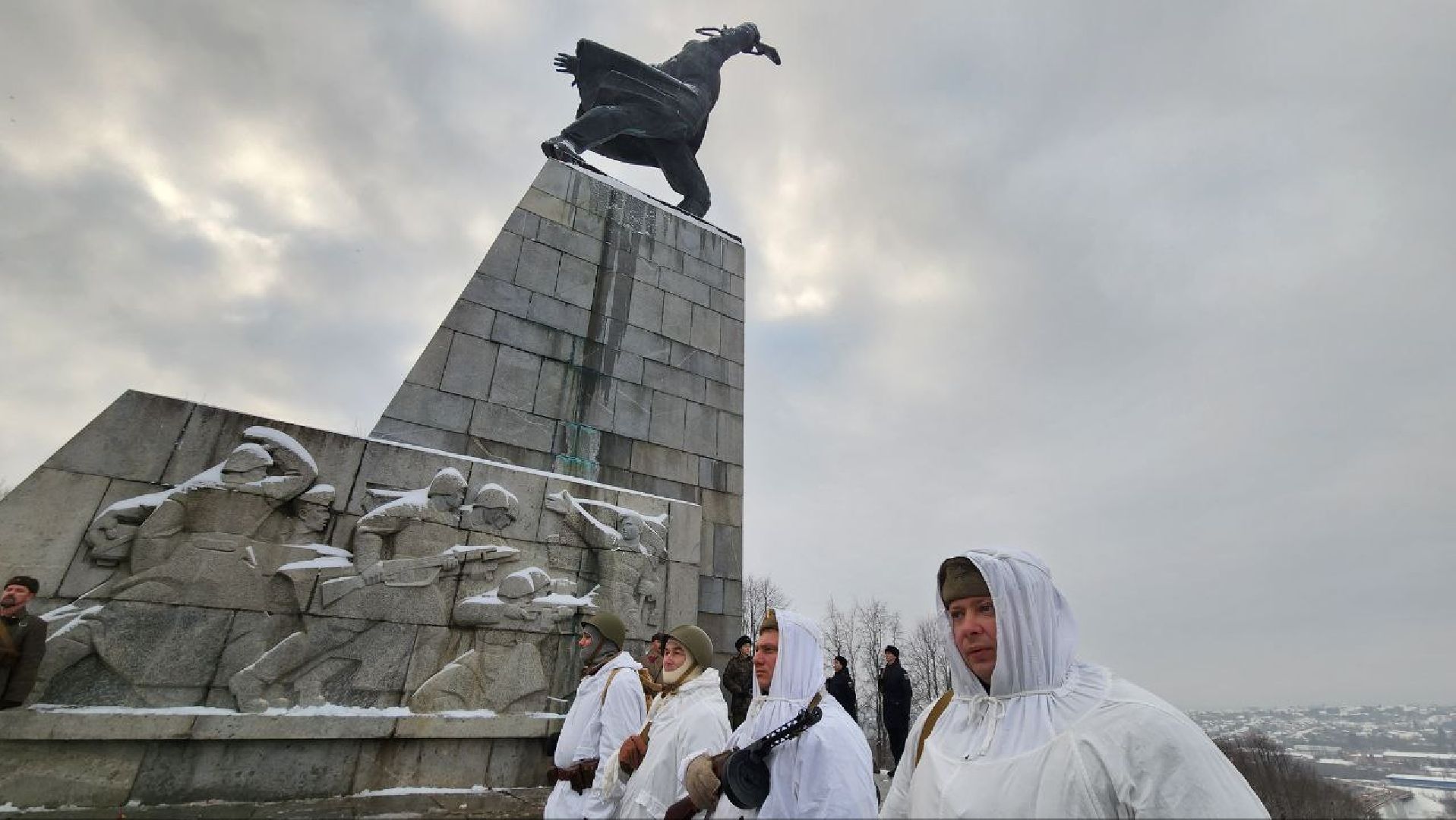 Дмитров, Перемиловская высота, Битва под Москвой,