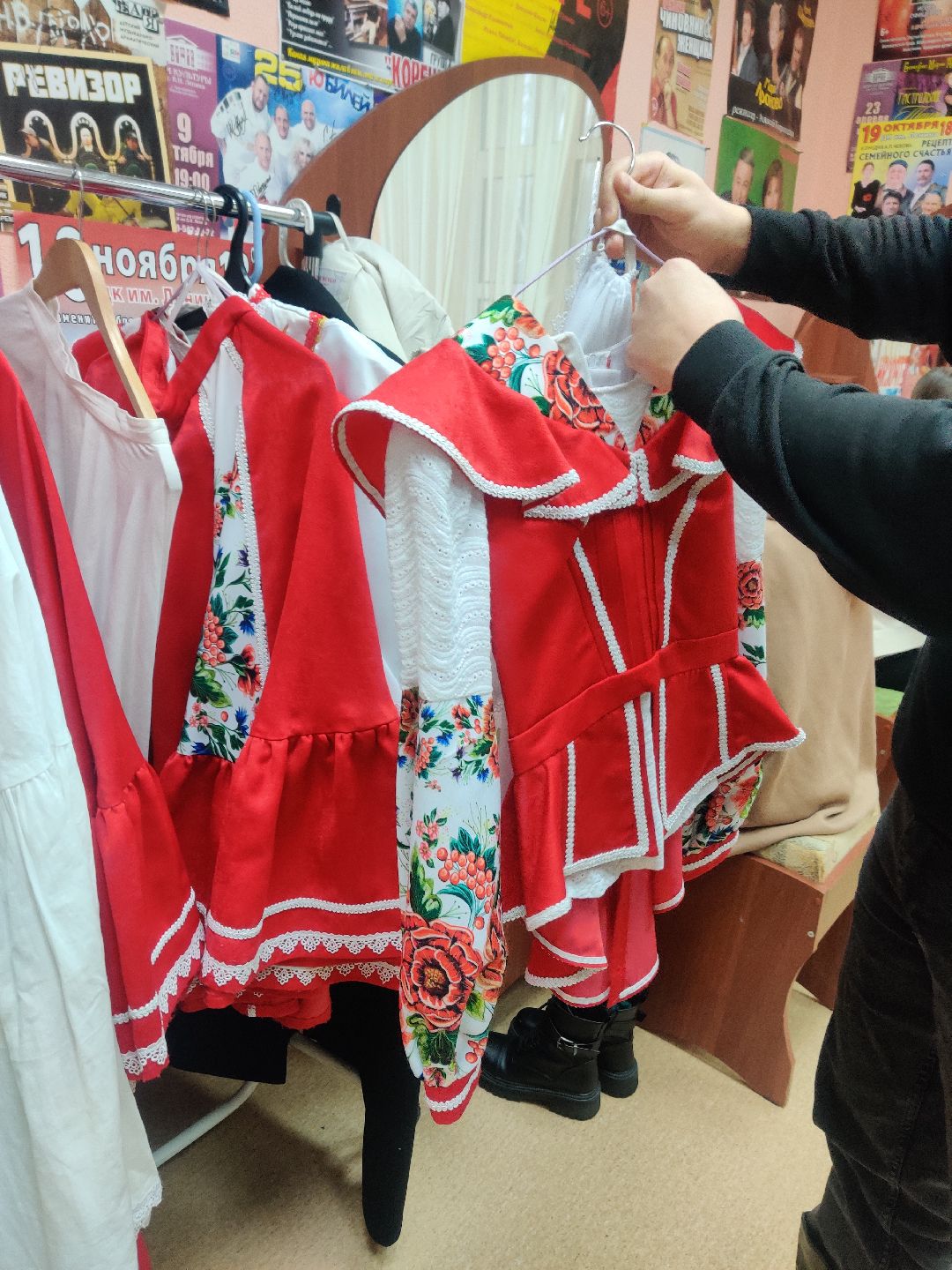 Красноармейск, казаки, концерт, народные песни, народные танцы, народные костюмы