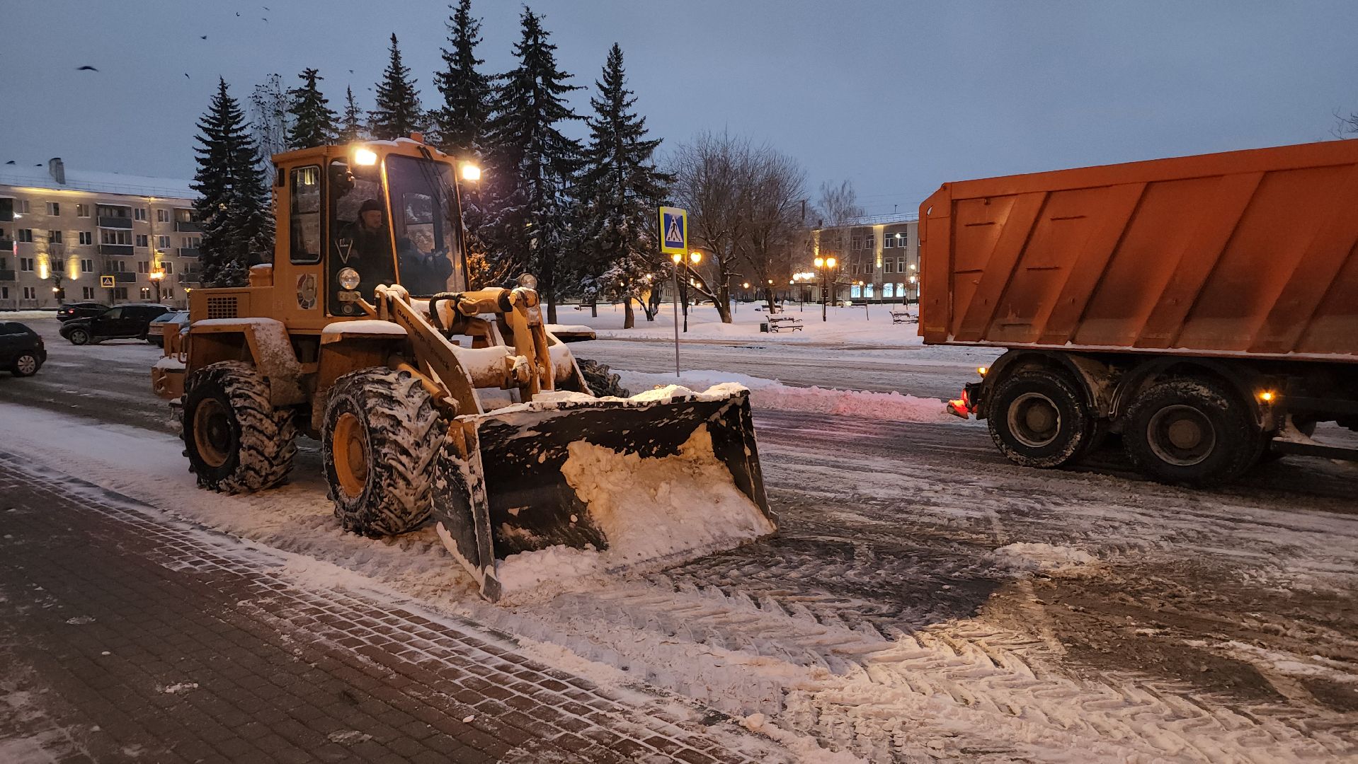 серпухов, уборка снега, циклон оливер, снегопад, вывоз снега,