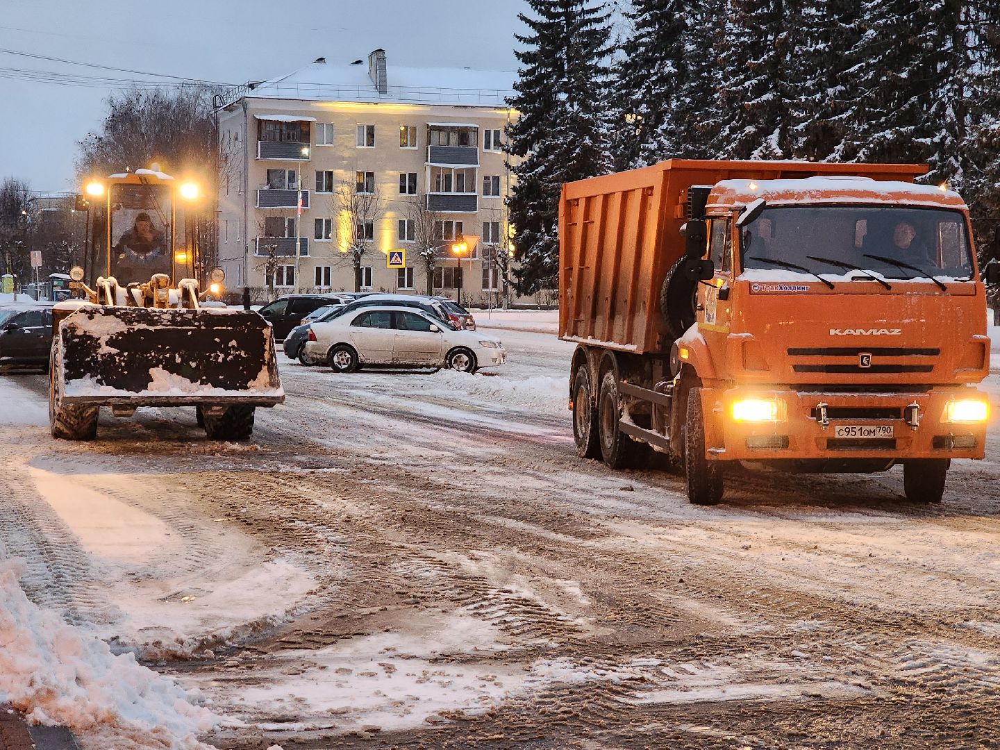 серпухов, уборка снега, циклон оливер, снегопад, вывоз снега,