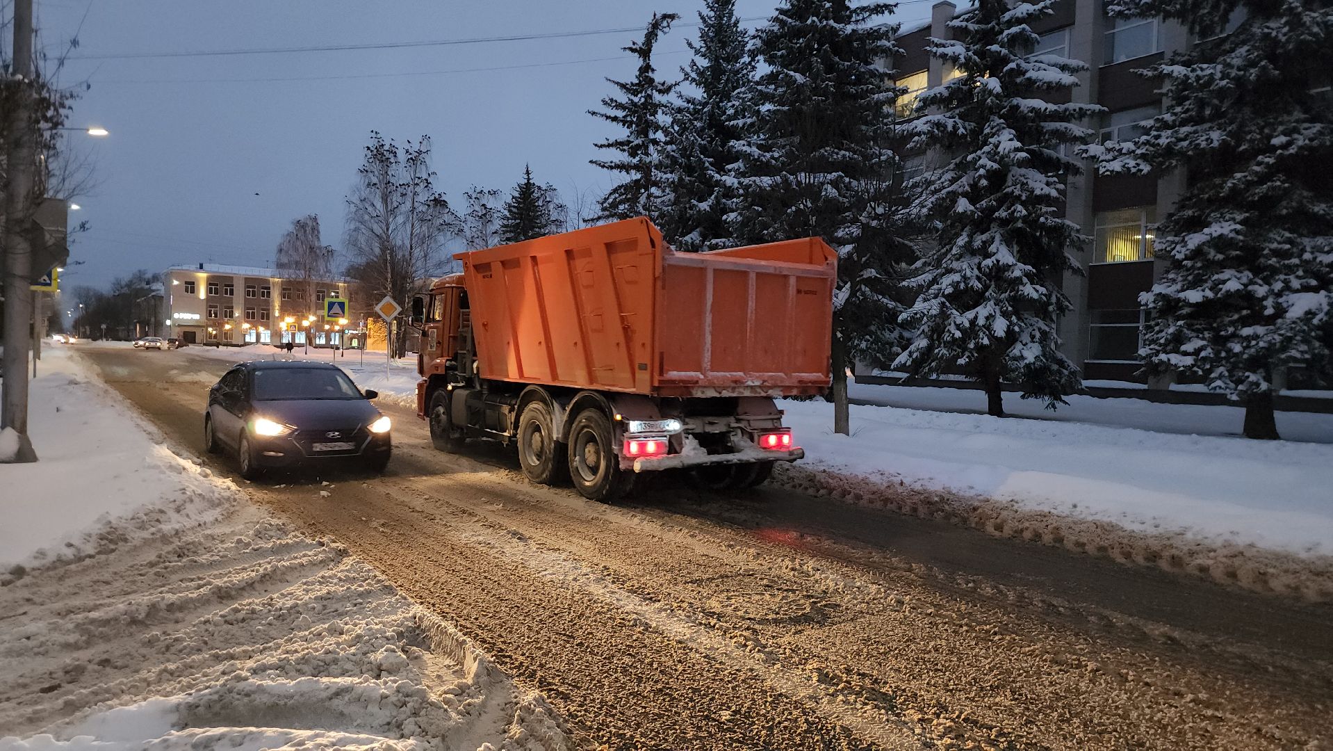 серпухов, уборка снега, циклон оливер, снегопад, вывоз снега,