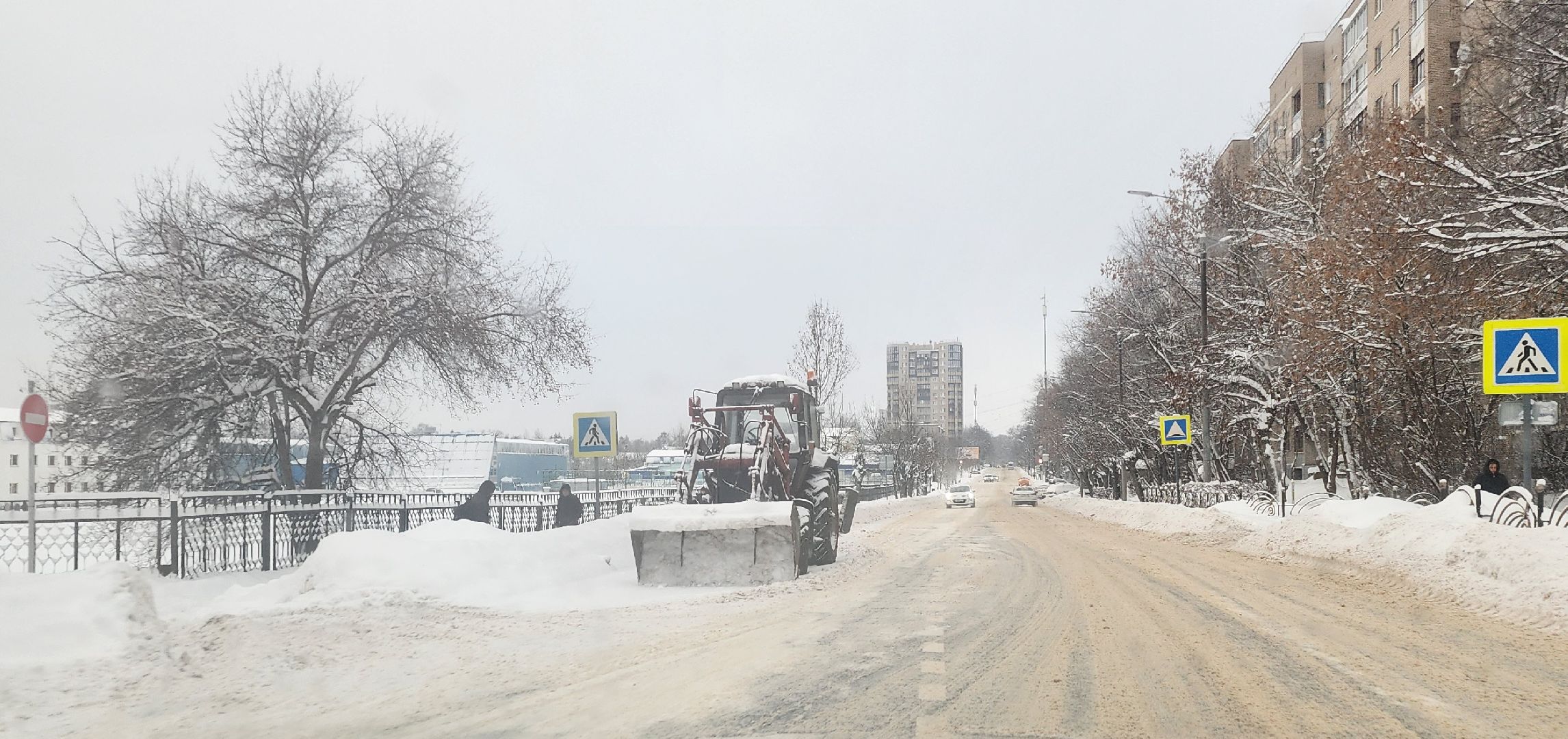 Пушкино, уборка дворов, Уборка снега, Снегопад, Городской округ Пушкинский,