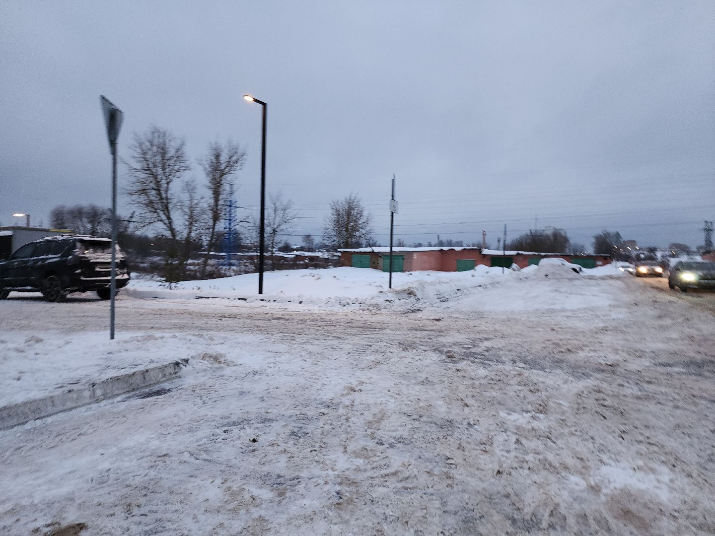 серпухов, подмосковье, убирают снег, благоустройство,