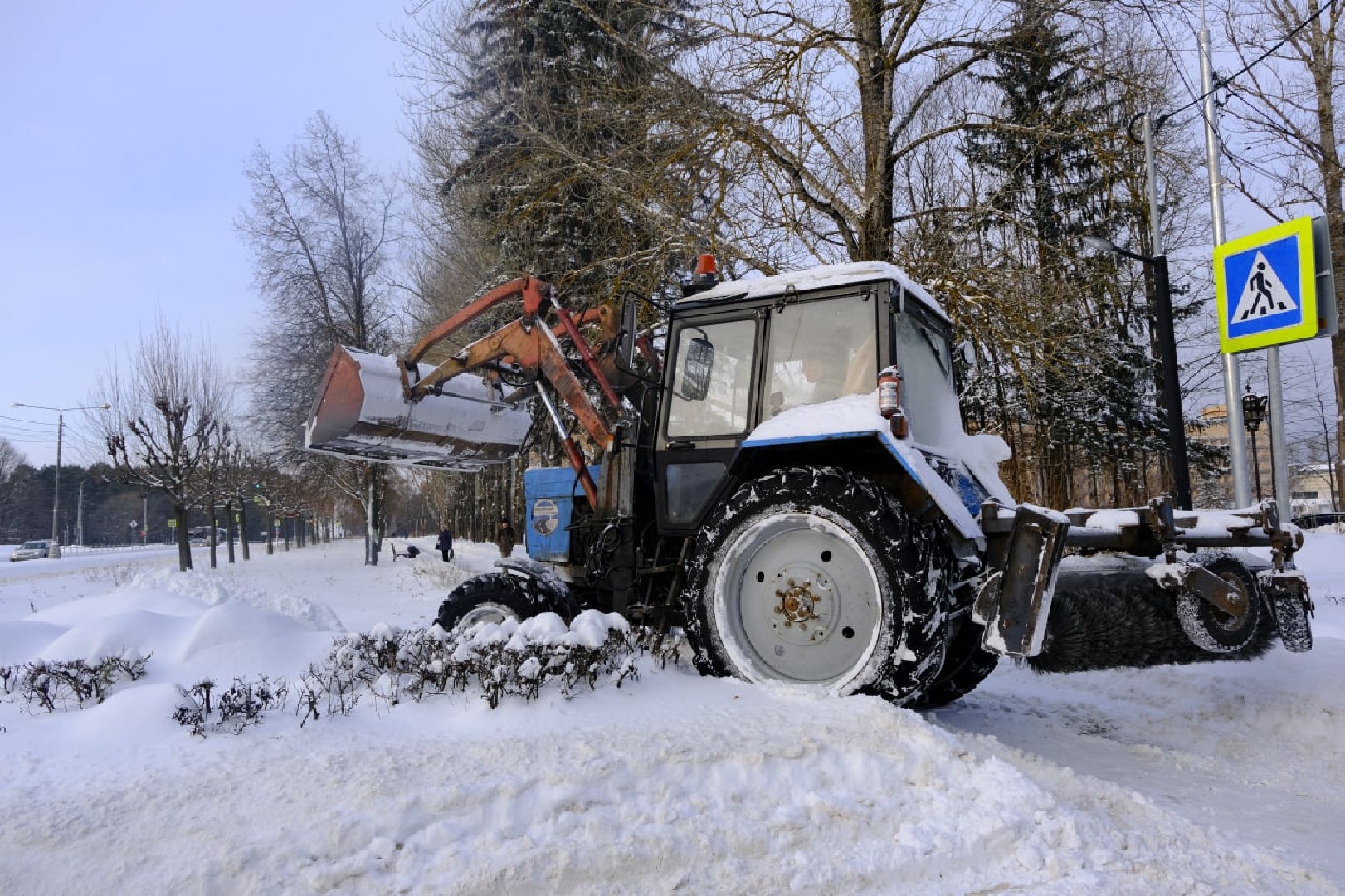 пущино, уборка дворов, снег,