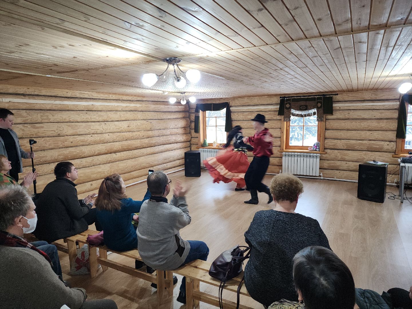 кашира, дом творчества имени бориса щукина, день инвалидов, концерт, поэзия, люди с овз, геолог, андрей тернов,