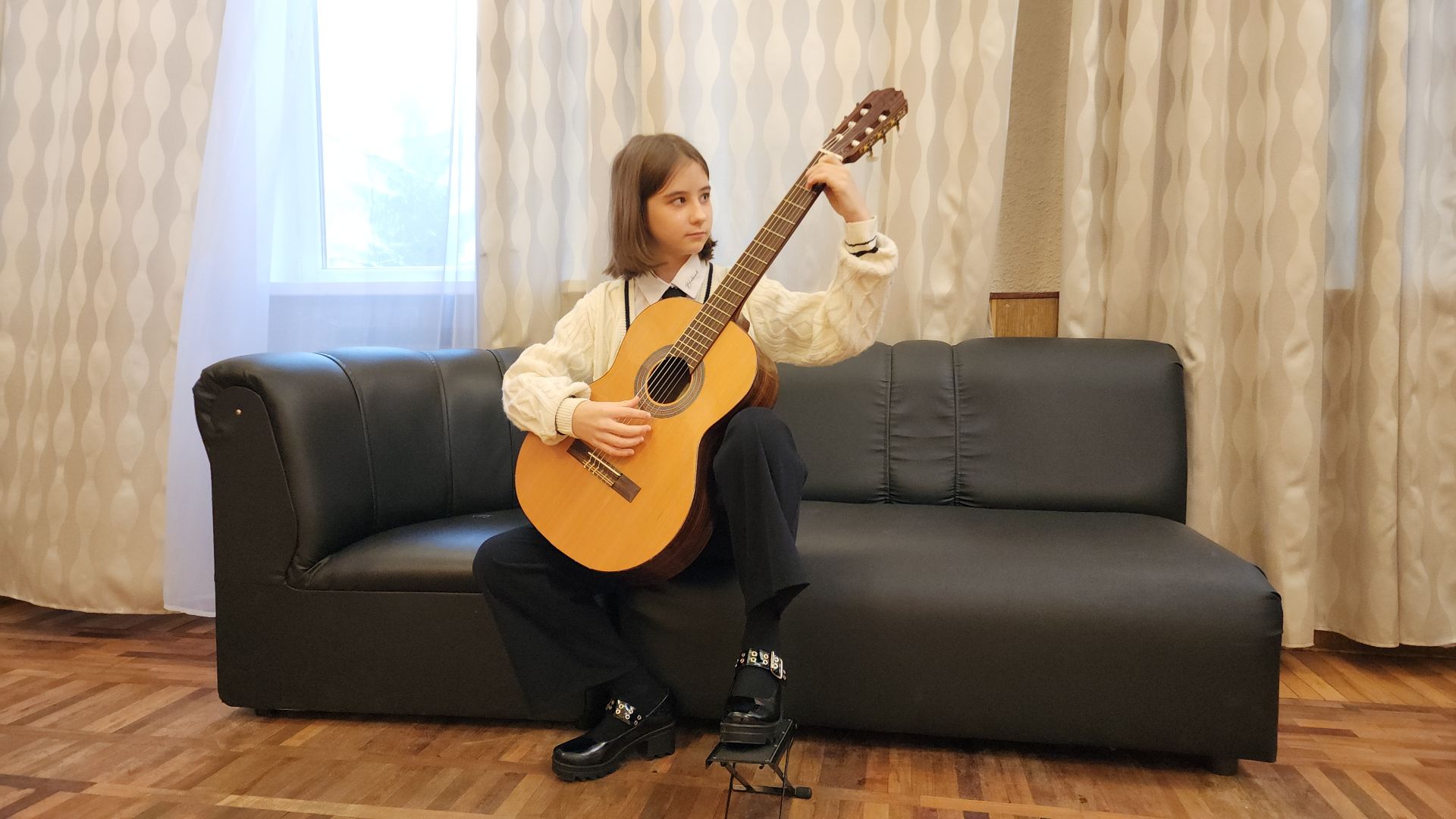 конкурс, конкурс гитаристов, электросталь, культура, музыка, музыканты, музыкальный конкурс, музыкальный колледж, музыкальная школа,