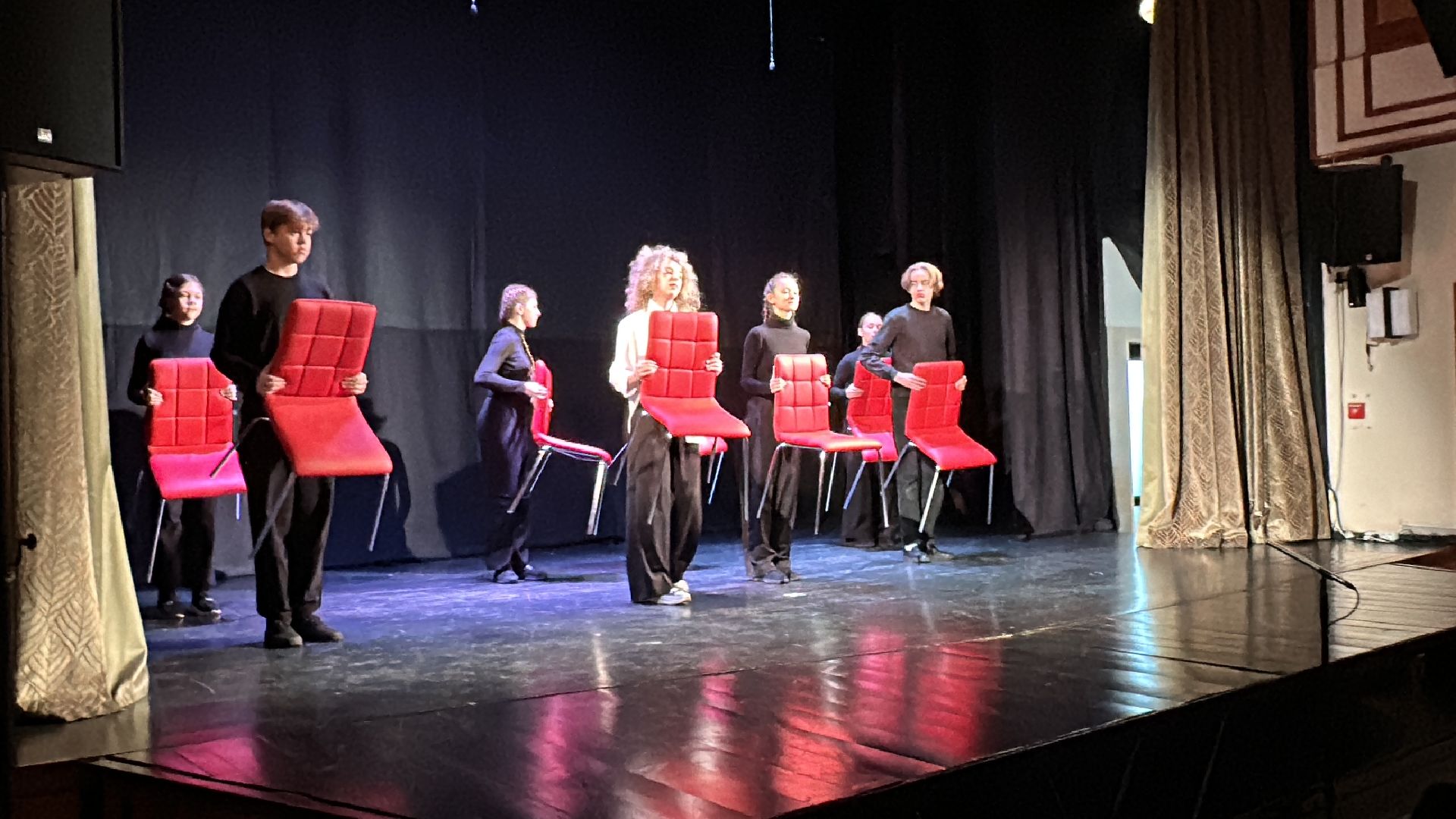 Одинцово, Культура, Серебряный олень, Артек,