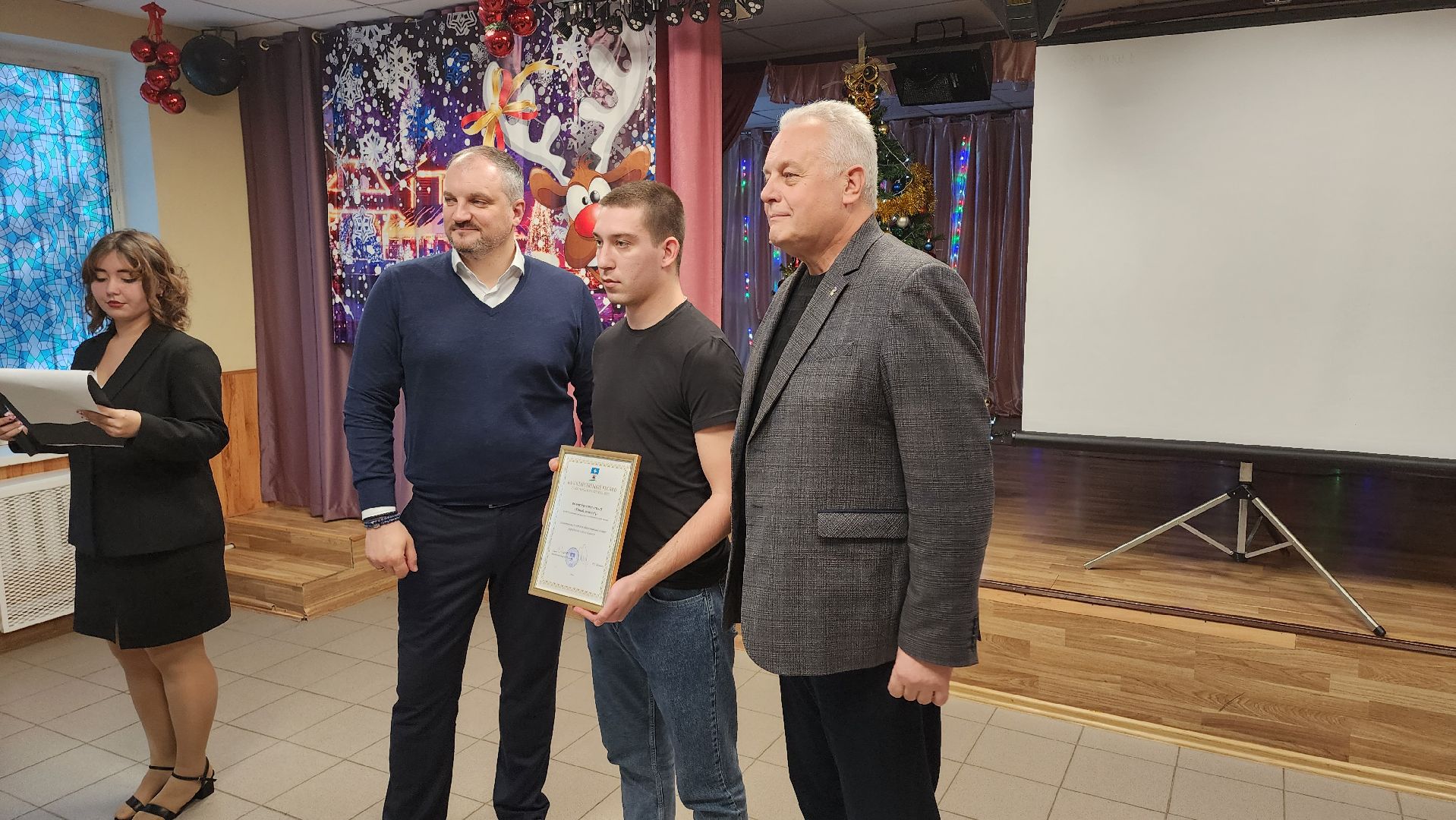 кашира, день волонтера, волонтеры, доброврольцы, активисты, кмц, гуманитарная помощь,