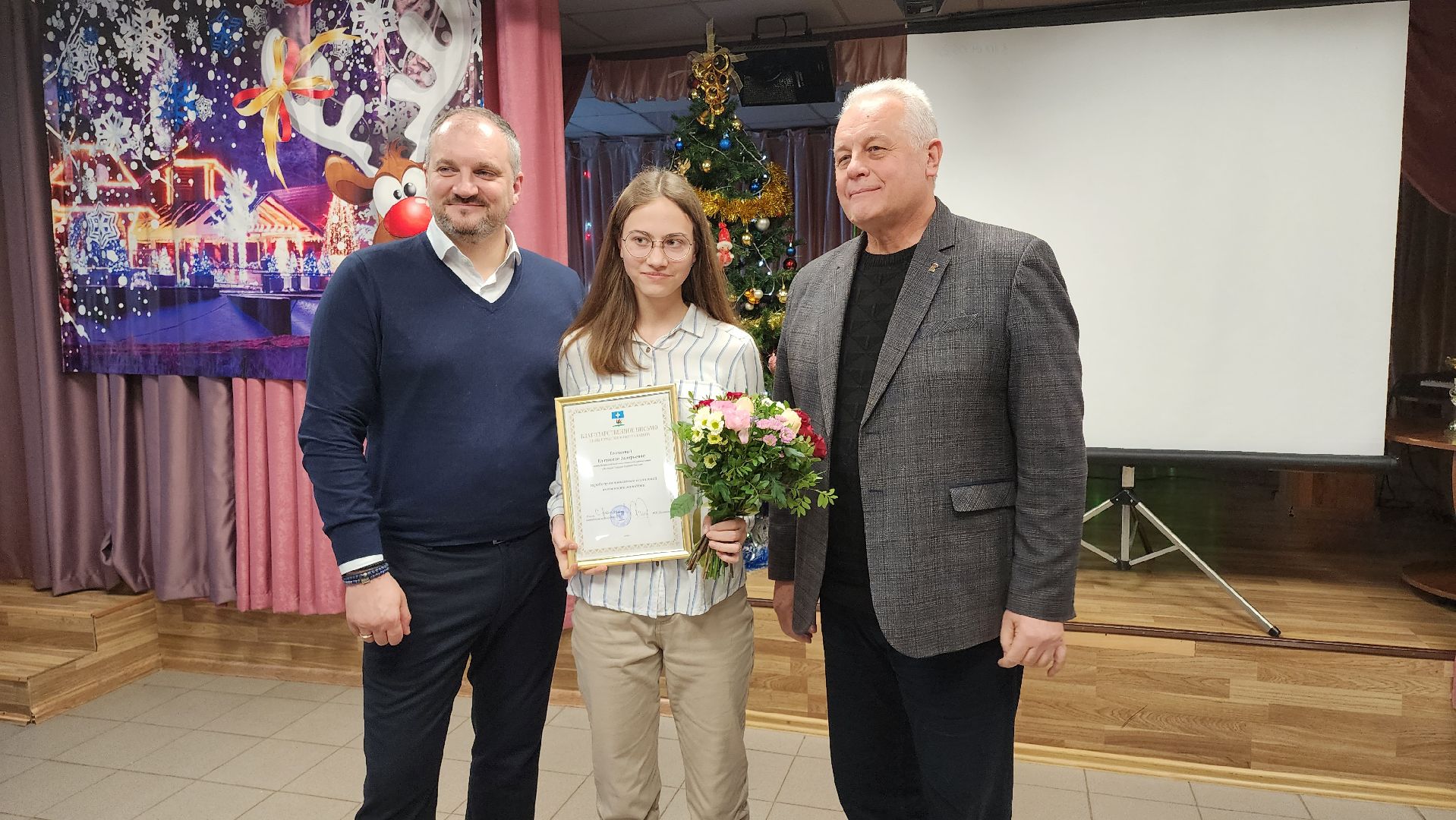 кашира, день волонтера, волонтеры, доброврольцы, активисты, кмц, гуманитарная помощь,