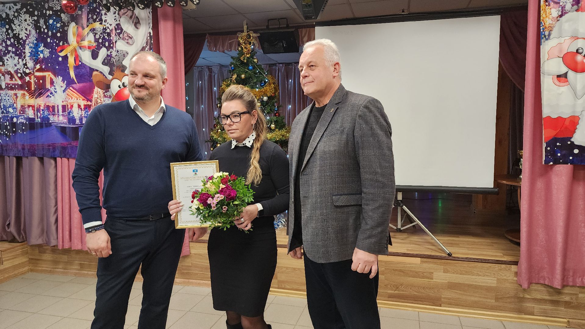 кашира, день волонтера, волонтеры, доброврольцы, активисты, кмц, гуманитарная помощь,