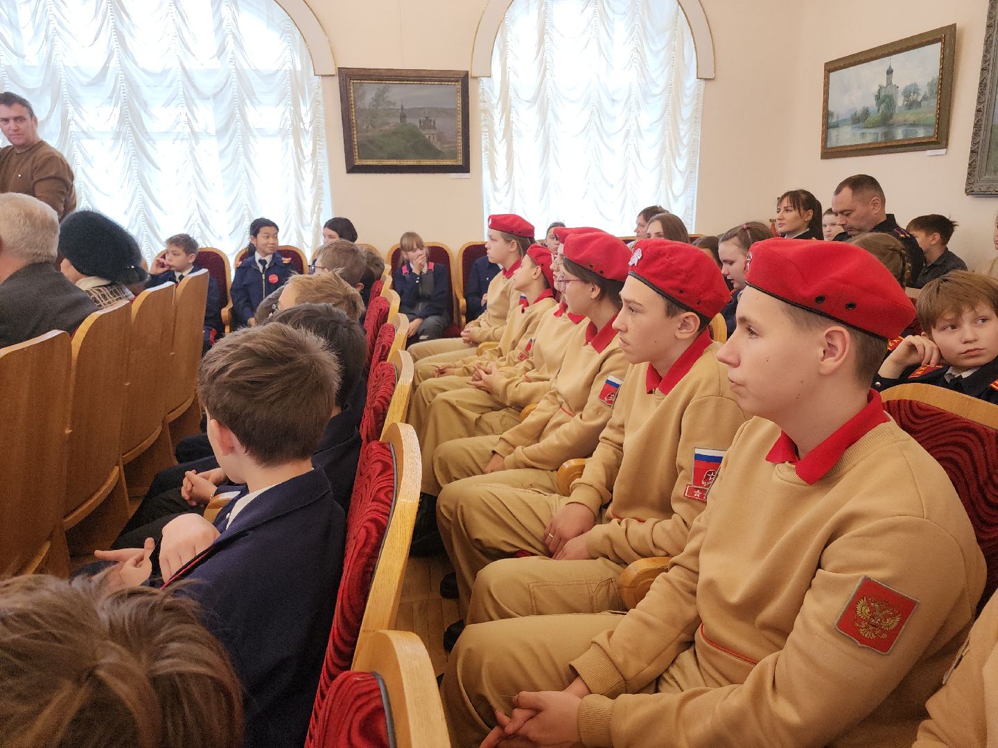 кашира, краеведческий музей, персональная выставка, виктор шилов, художник, живописец, портрет, пейзаж, народный художник россии,