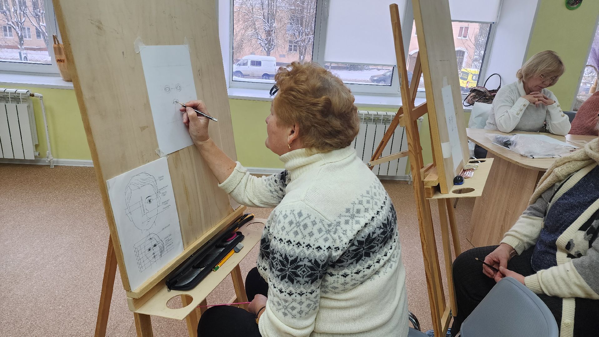 подмосквье, городской округ пушкинский, Ивантеевка, активное долголетие, живопись, волонтер,