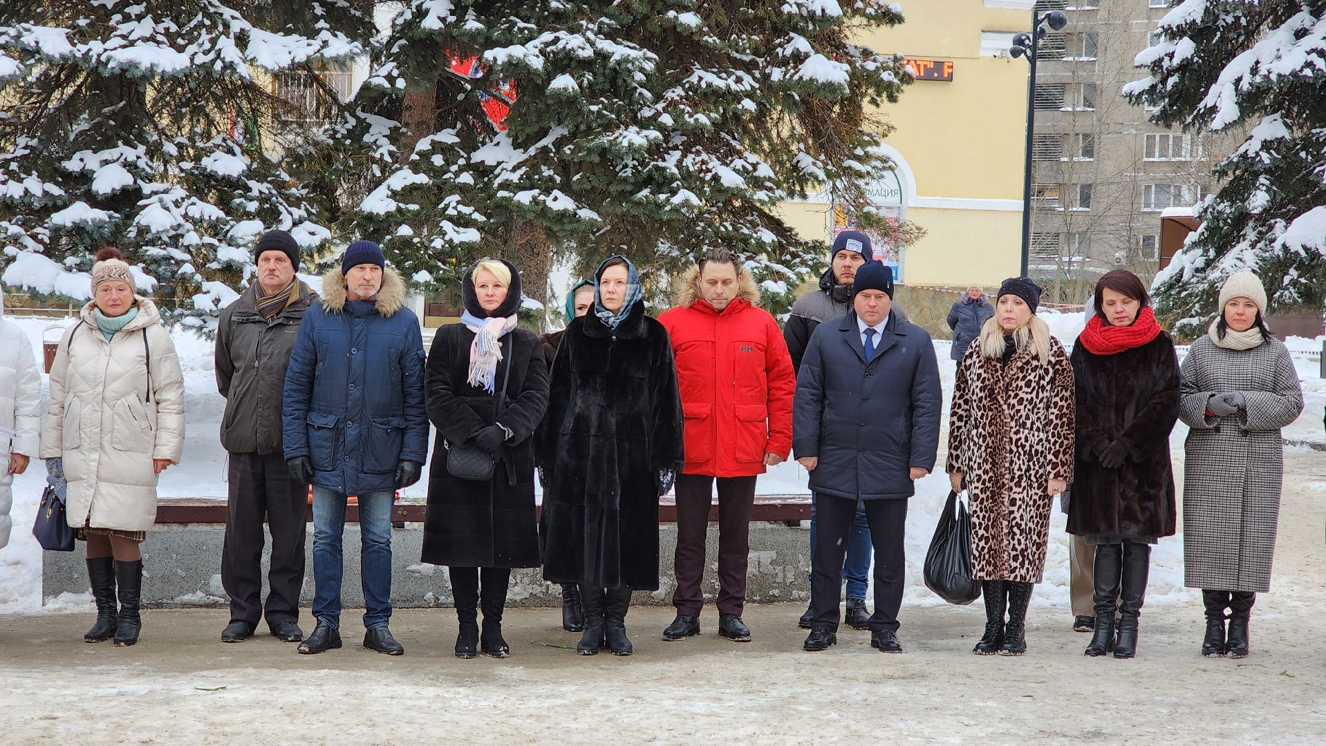 памятная дата, возложение цветов, торжественный митинг,