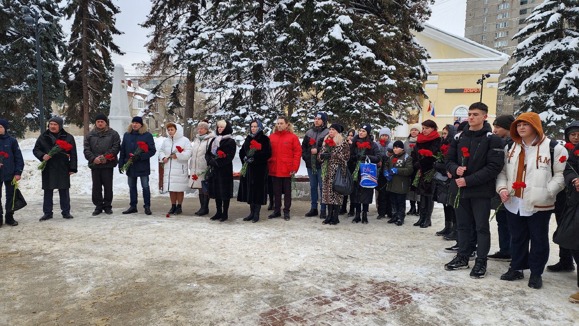 памятная дата, возложение цветов, торжественный митинг,