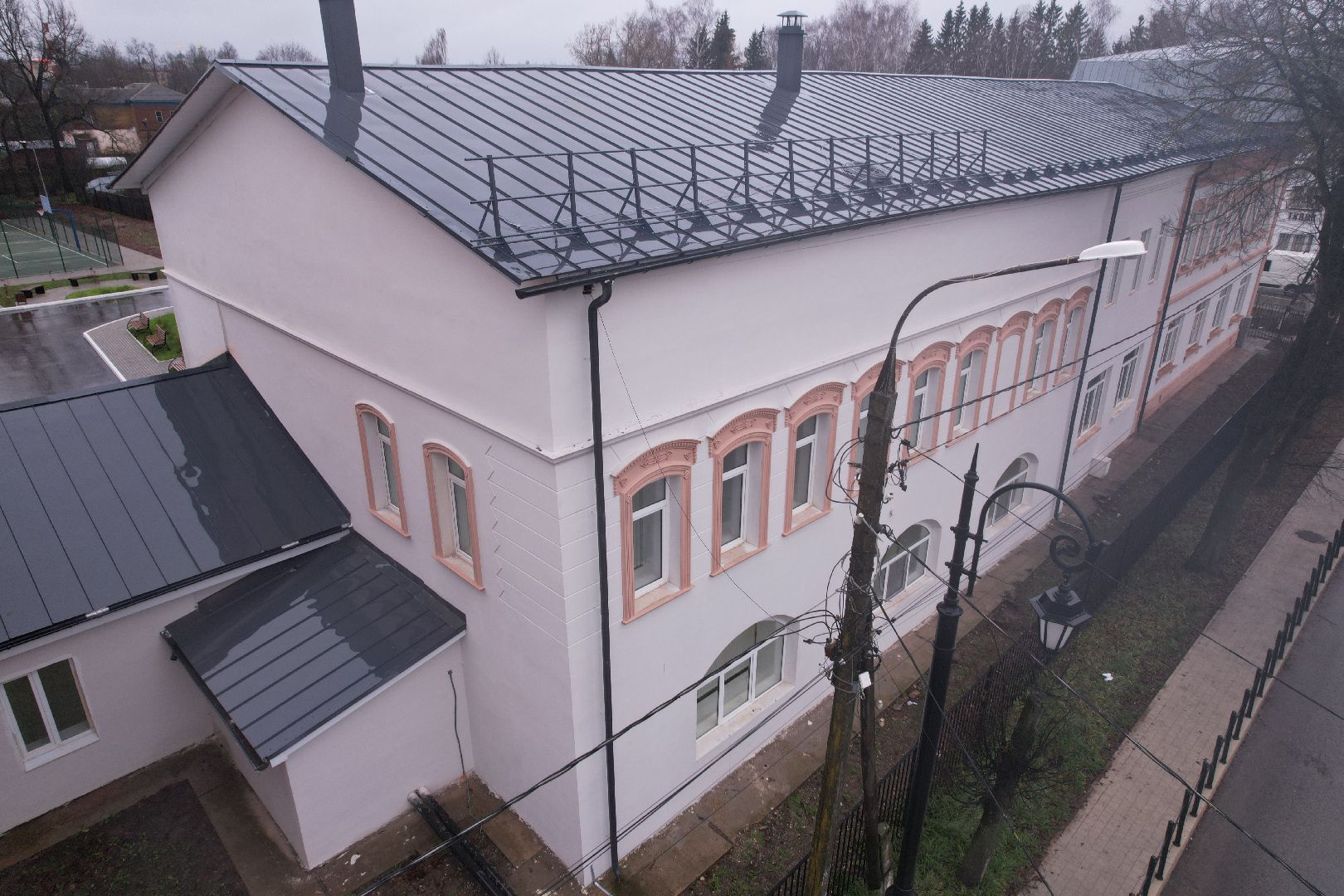 видео с коптера, верея, школа,