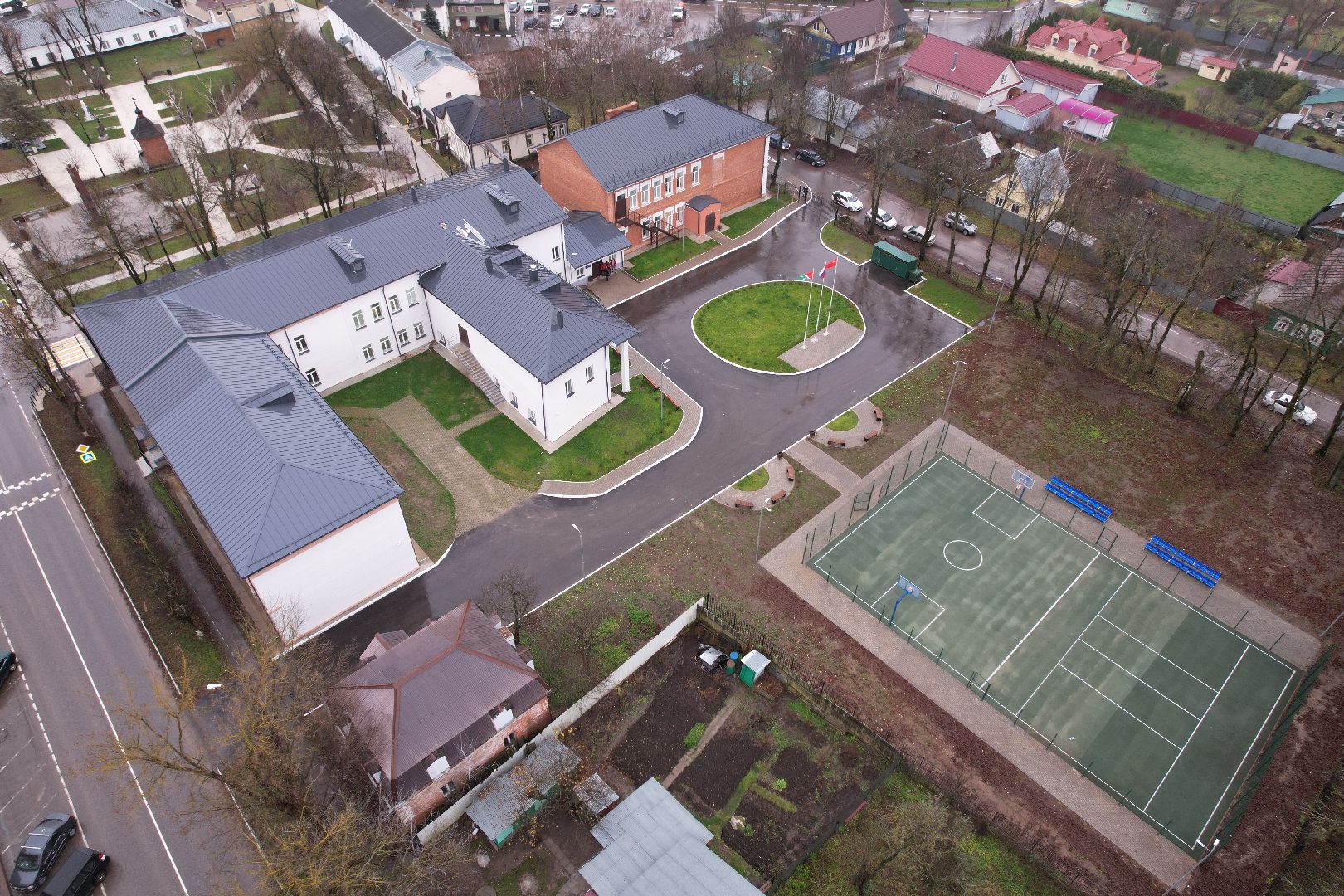 видео с коптера, верея, школа,