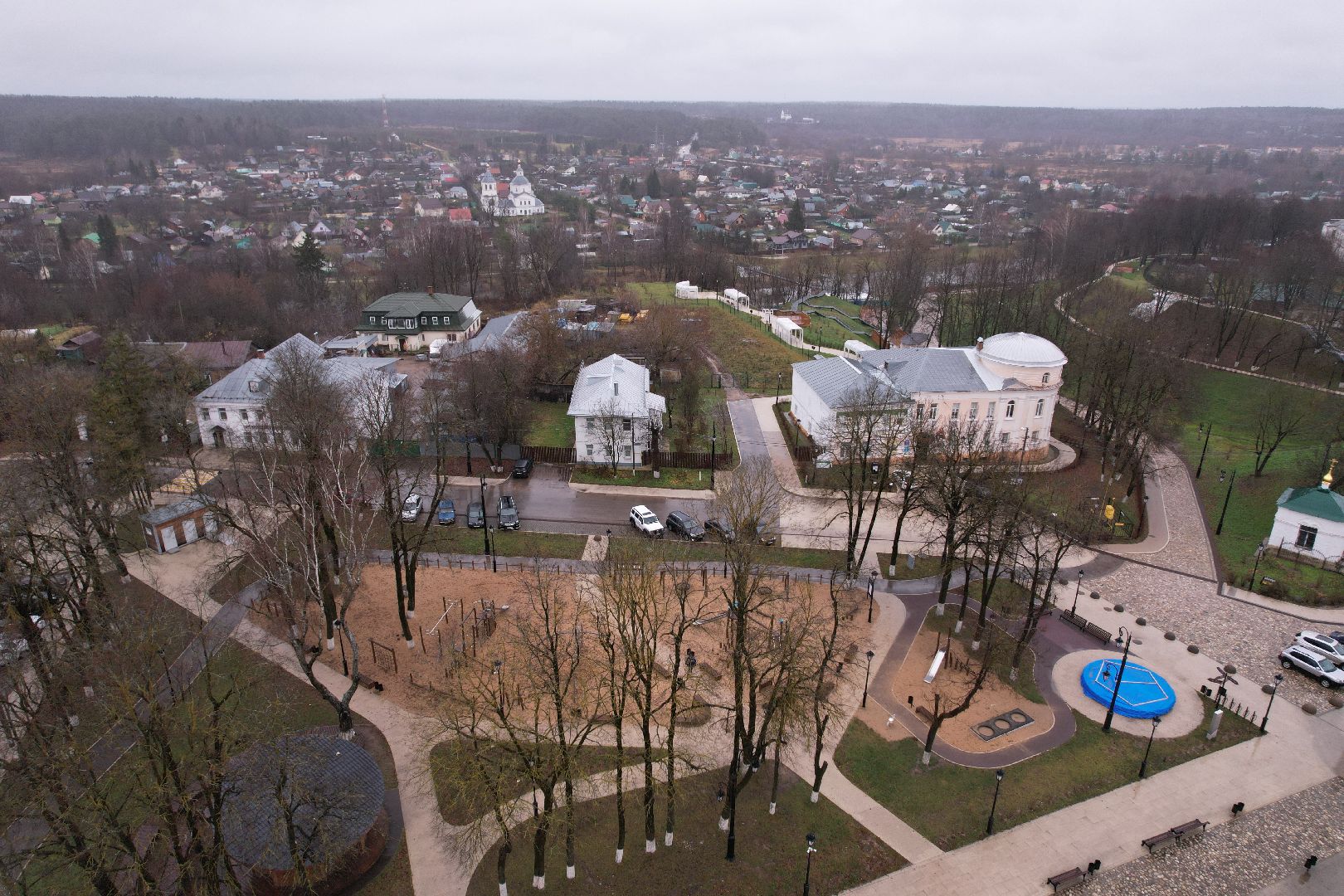 видео с коптера, верея, школа,