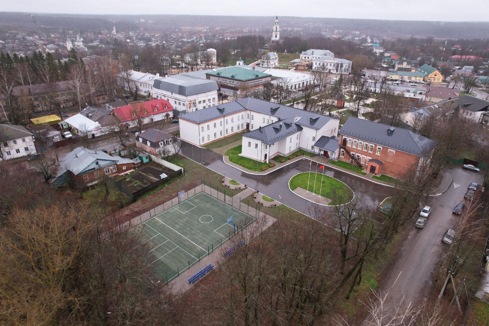 видео с коптера, верея, школа,