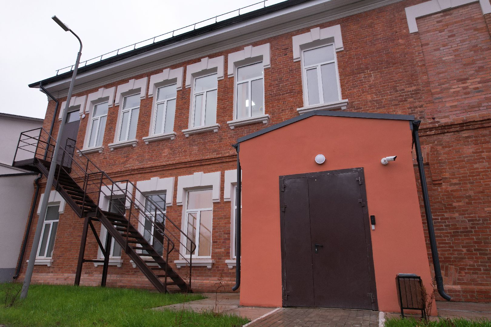 видео с коптера, верея, школа,