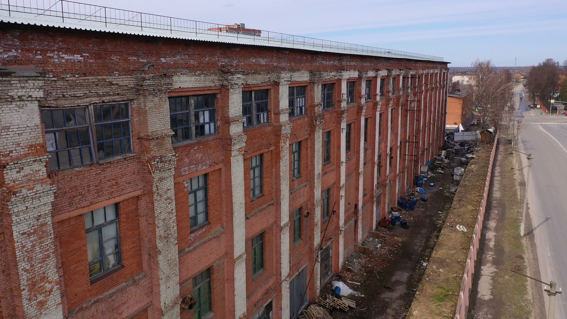 видео с коптера, серпухов, промышленность, памятник,