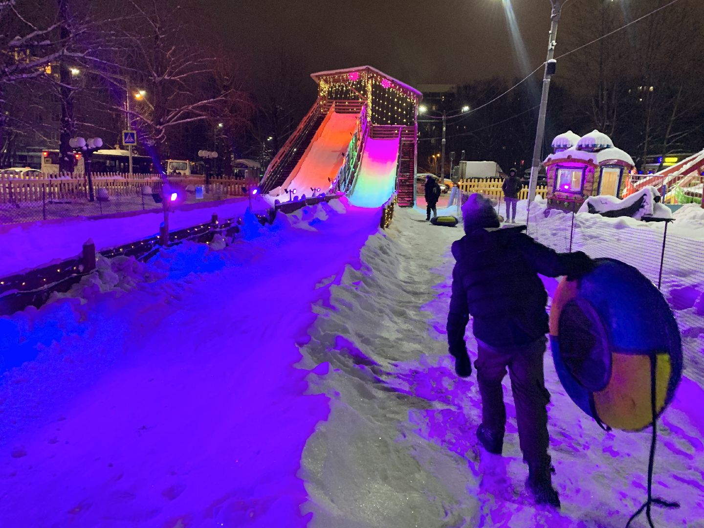 Балашиха, Подмосковье, Общество, Зимний городок аттракционов, Горки,