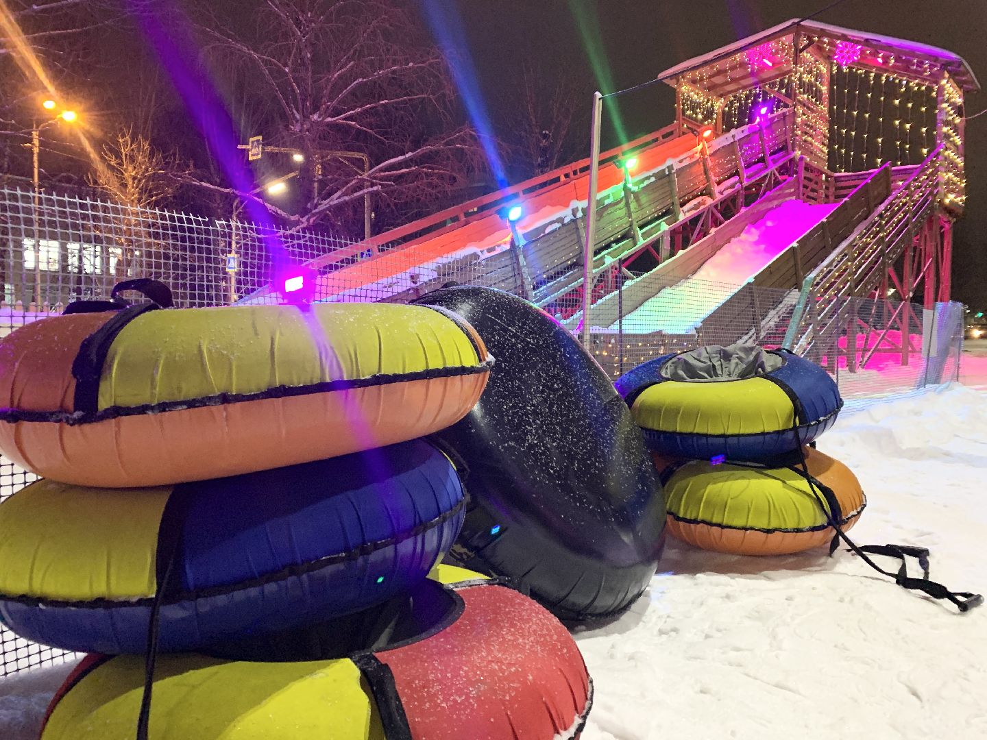 Балашиха, Подмосковье, Общество, Зимний городок аттракционов, Горки,