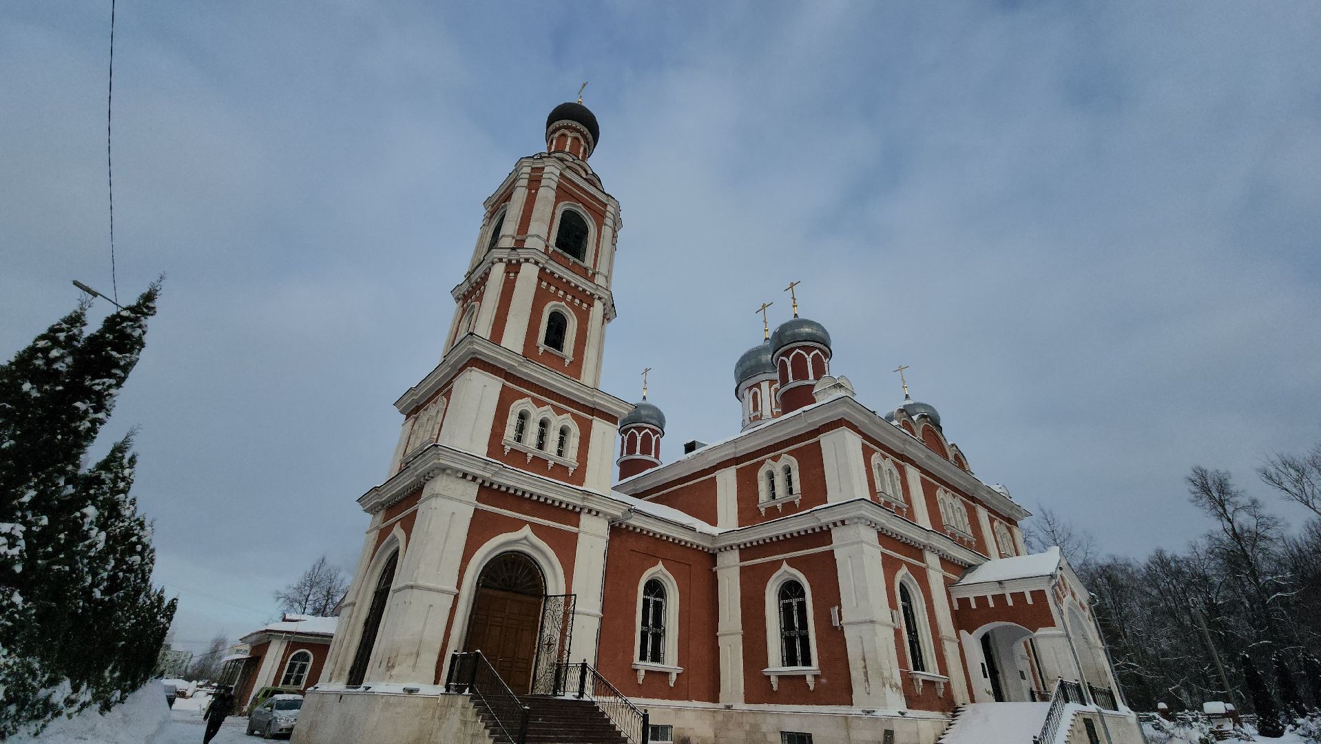 подольская епархия, серпухов, волонтеры, храм всех святых, дк исток, рождественские чтения, молебен,