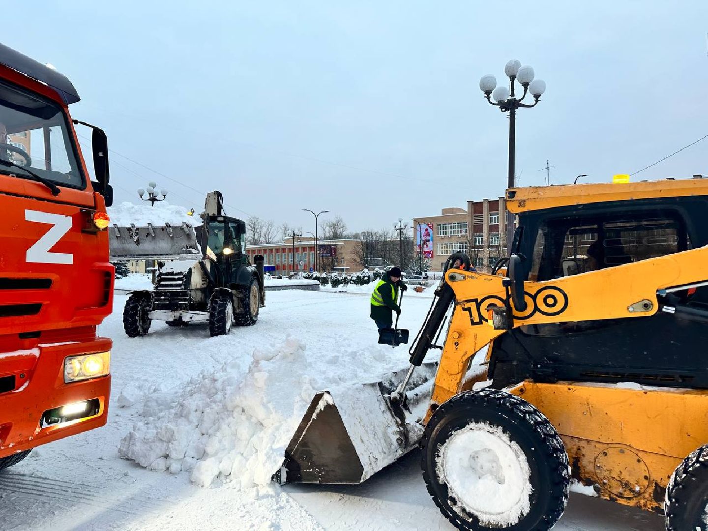 уборка дворов, снегоуборка, жкх, Наро-Фоминск,