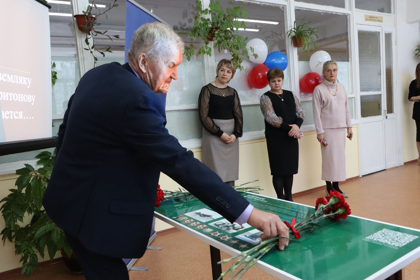 парта героя, Василий Харитонов, летчик, Петрово, Серебряные Пруды, Проект Новая школа,