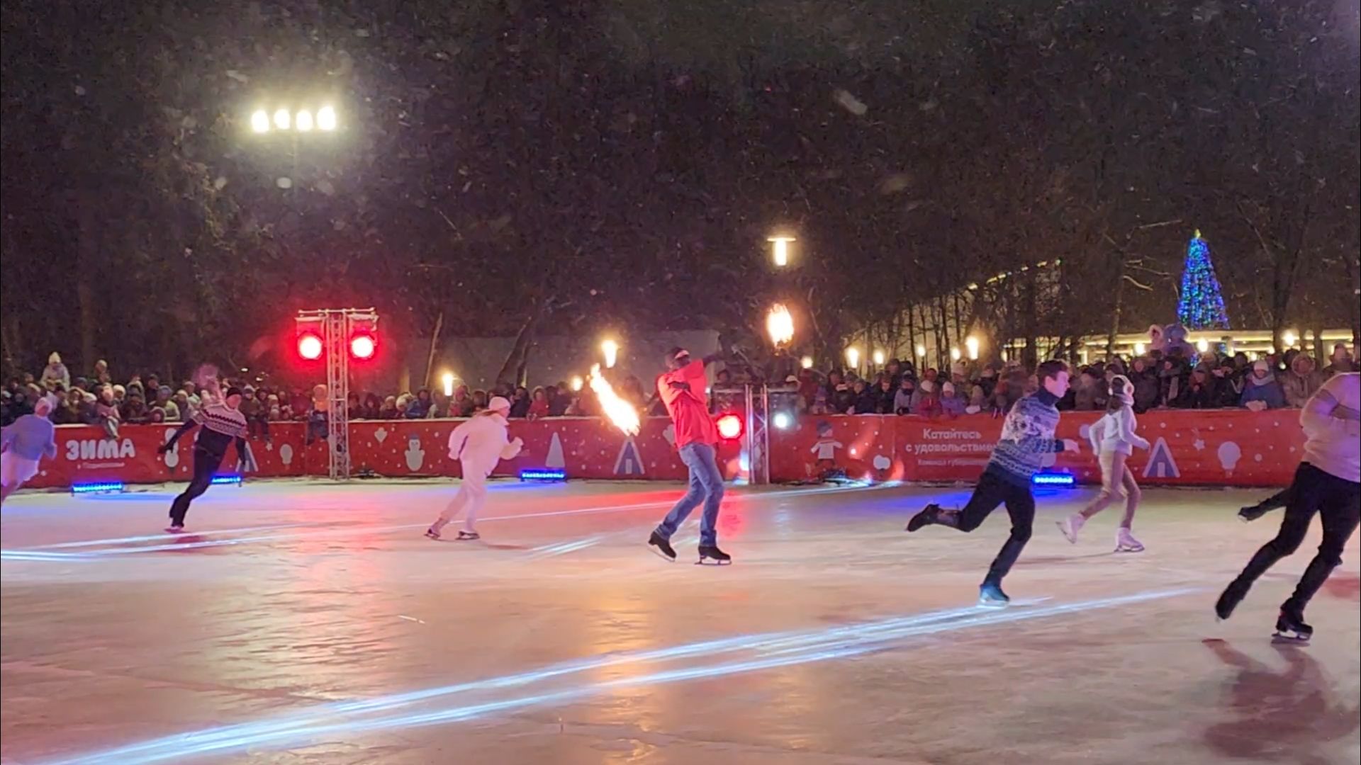 подольск, парк, фигуристы,