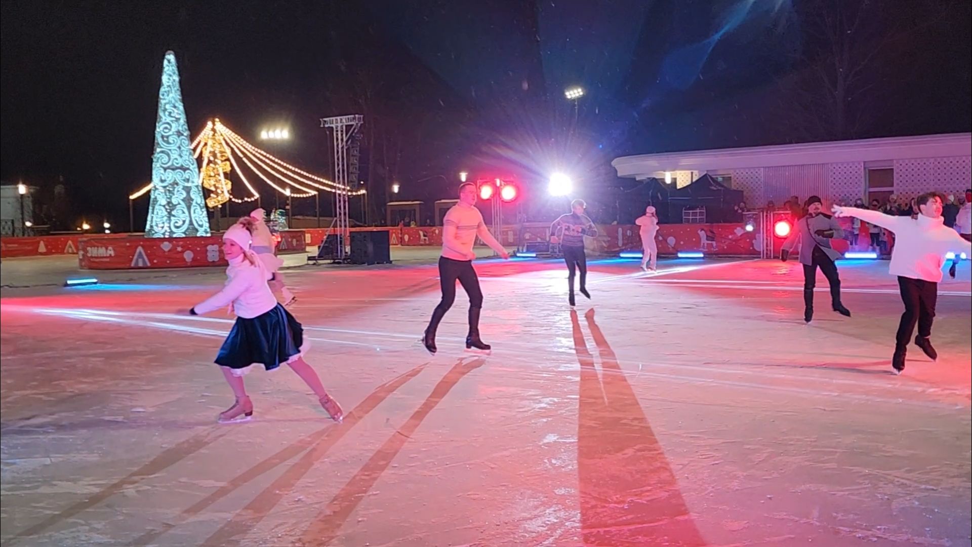 подольск, парк, фигуристы,