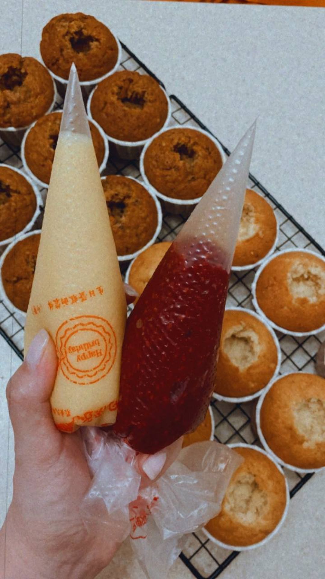 Реутов, пекарь, кондитер, профессия, торты, капкейки уколы, медицины