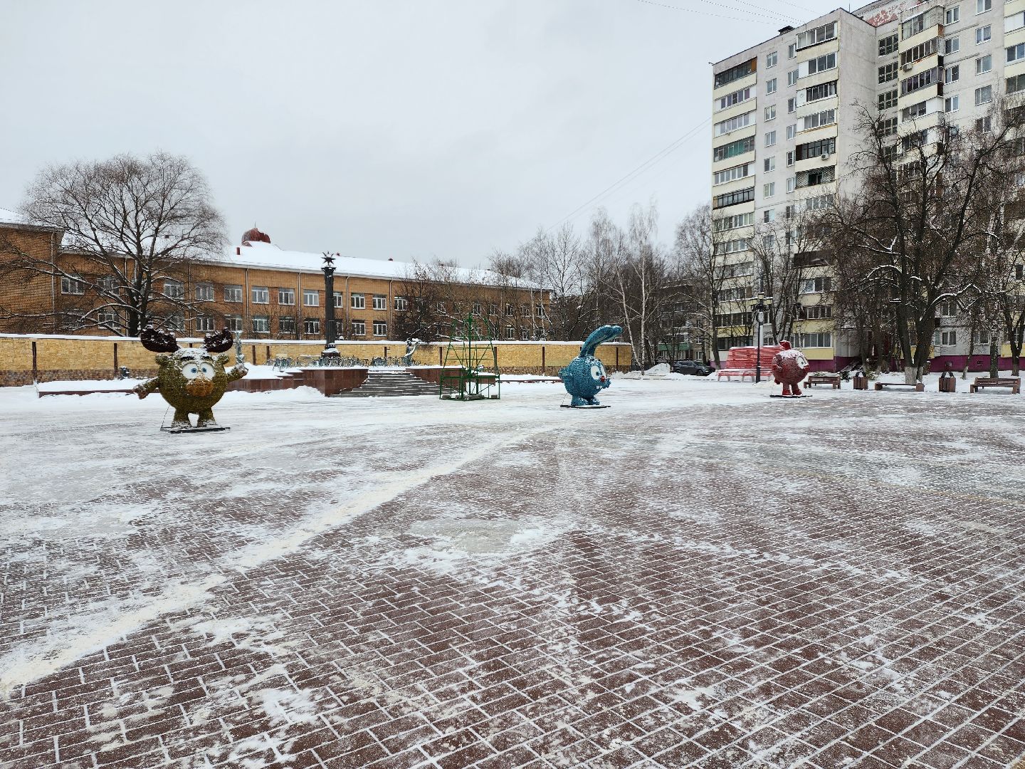 раменское, благоустройство, Площадь молодежи, Смешарики,