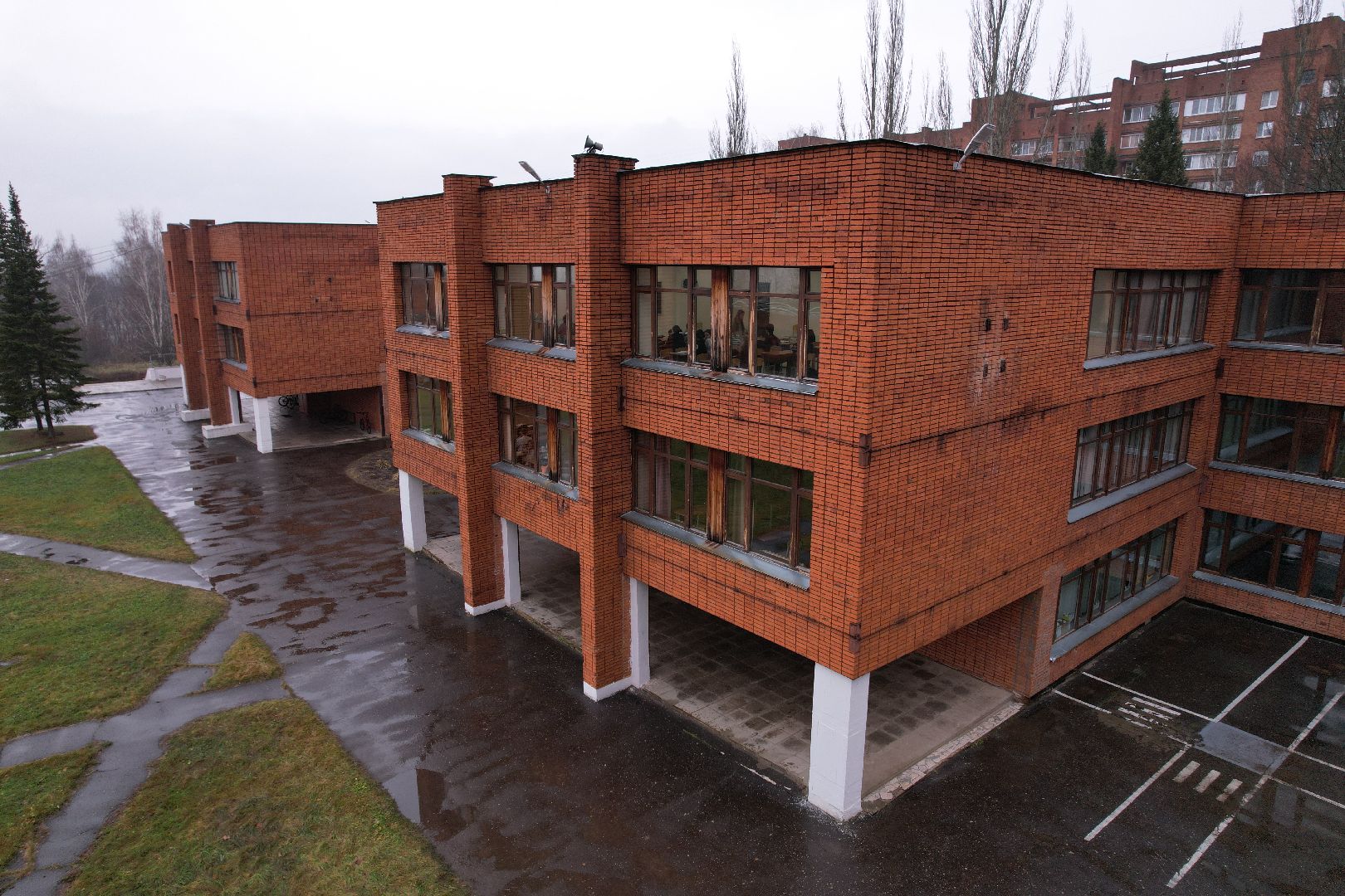 пущино, гимназия, видео с коптера,