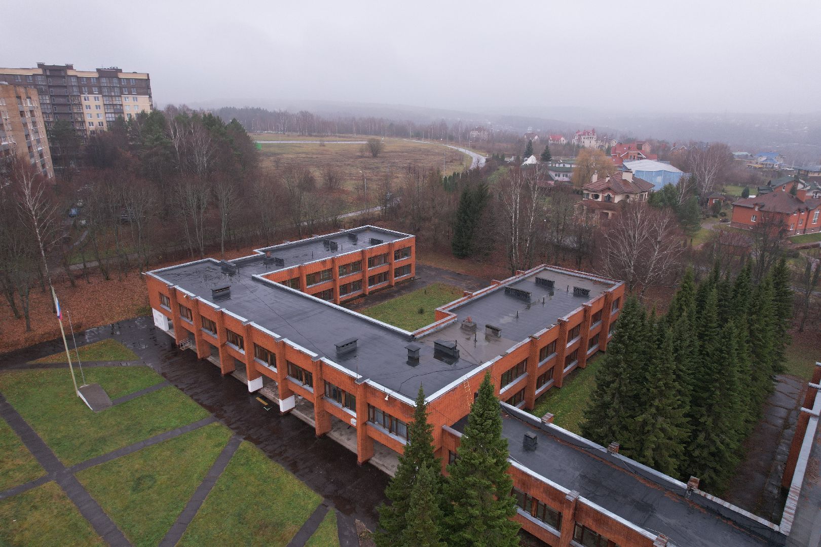 пущино, гимназия, видео с коптера,