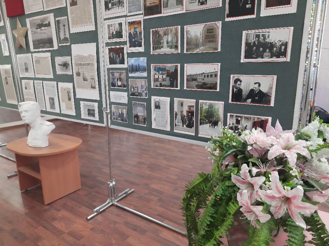 Кочетков Н П, герой Советского Союза, огненный таран, Рошаль, ДК Косякова