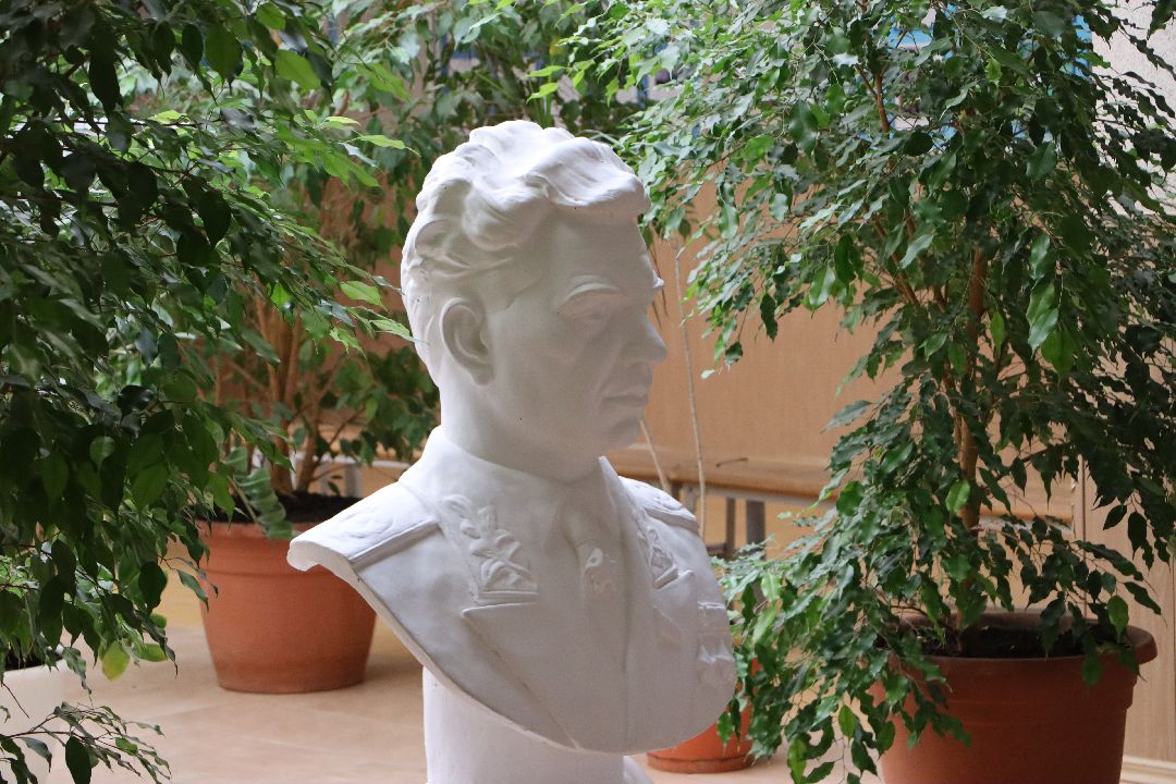 благотворительность, Бумажный самолетик, Серебряные Пруды