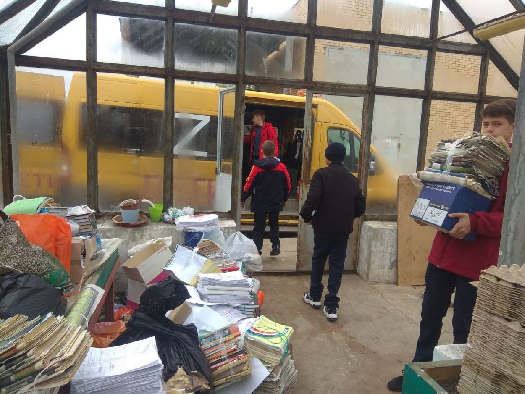 благотворительность, Бумажный самолетик, Серебряные Пруды