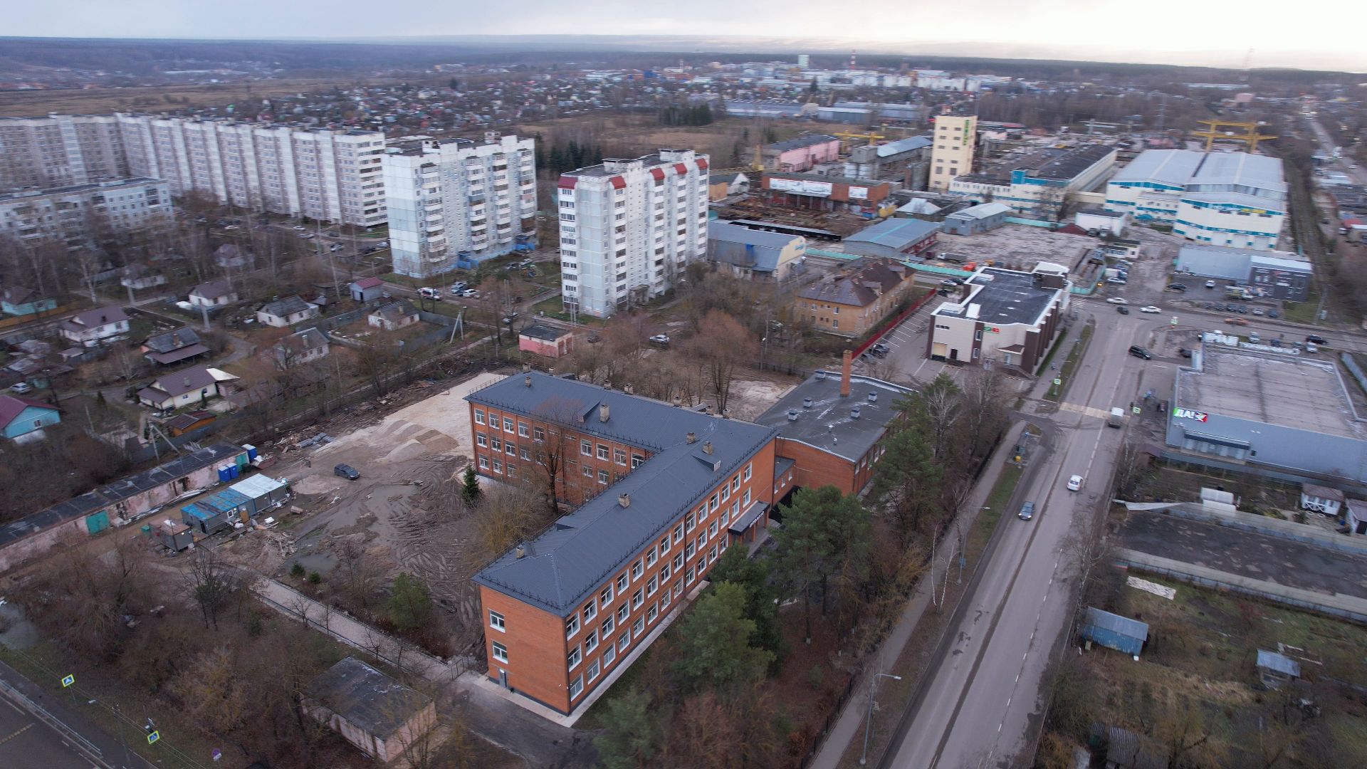 видео с коптера, школа, серпухов,