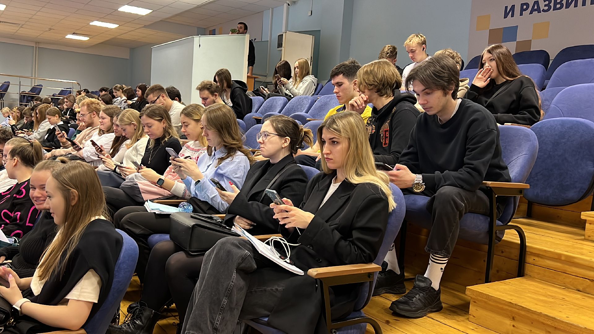 химки, образование, РМАТ, студенты, правовой диктант,