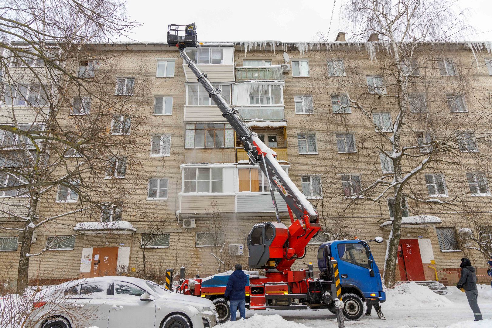 люберцы, управляющая компания, Борьба с сосульками,
