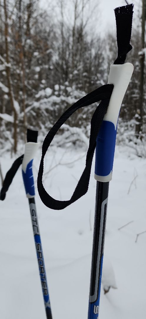 парк, лыжи, лыжня, лыжник, каток, каток в парке, зима, зимний сезон, зимний отдых,